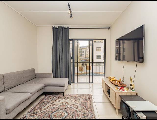 1 BEDROOM APARTMENT FOR SALE IN RICHWOOD
